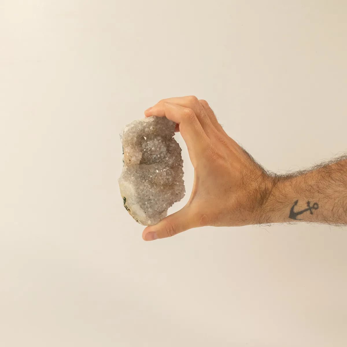 Med Assorted Amethyst Geodes - 6-9 cm (aprox 1KG) 2-3 pieces